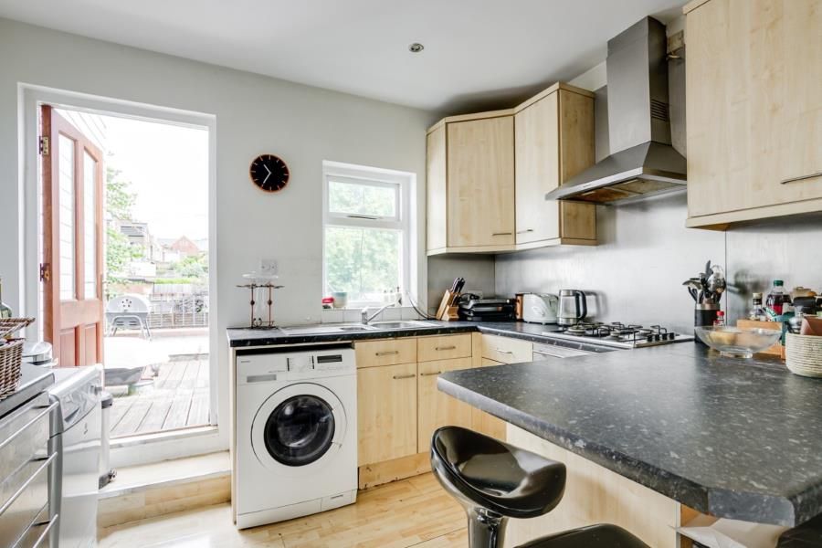 Property photo 2 of 11