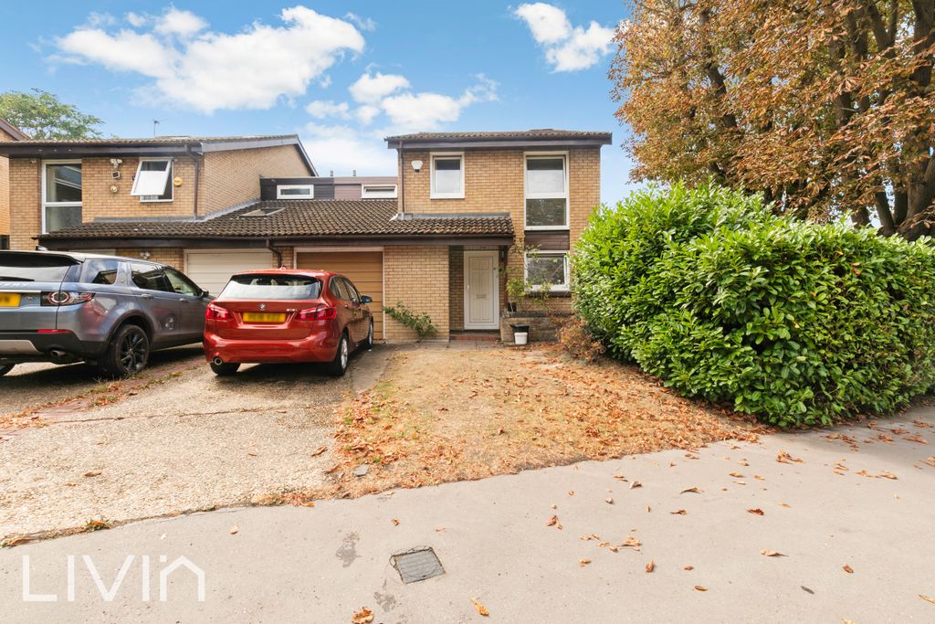 Property photo 1 of 18 Park Hill Rise  42 -88