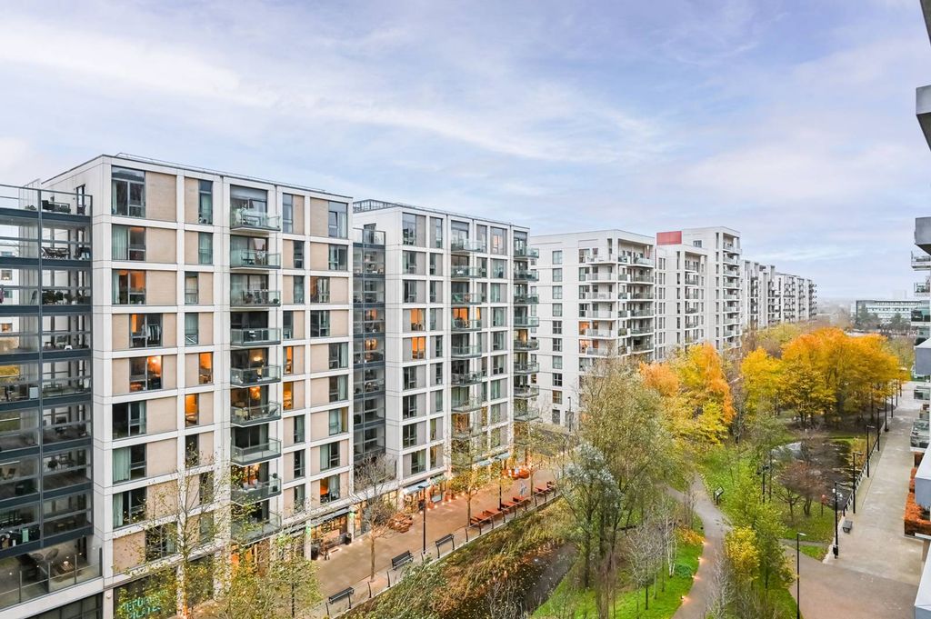 Property photo 1 of 1