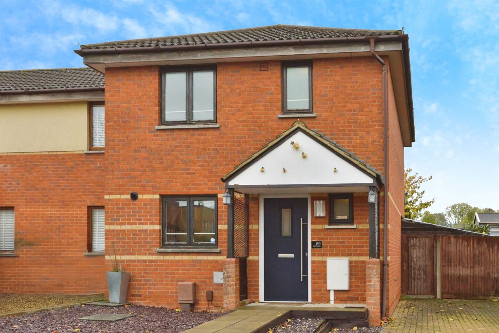 Property photo 1 of 17