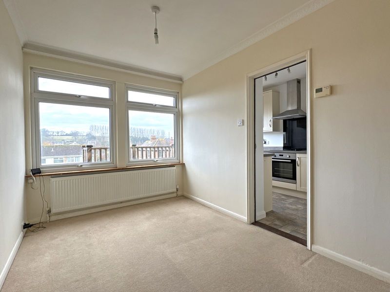 Property photo 3 of 14 Photo 9