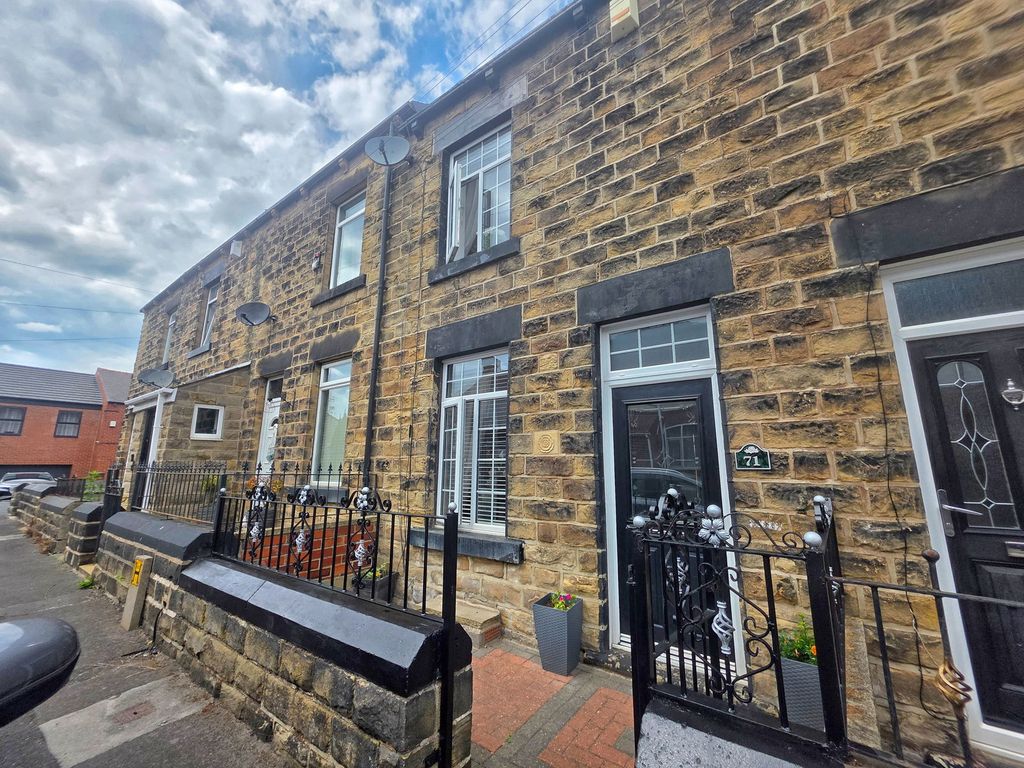 Property photo 1 of 16