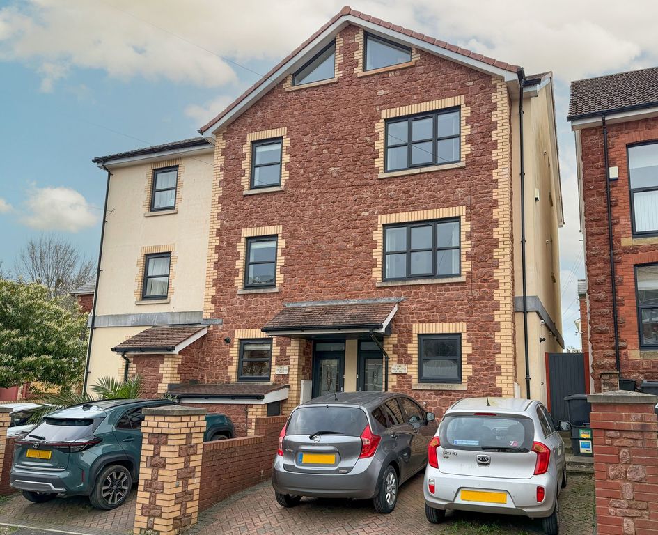 Property photo 1 of 25