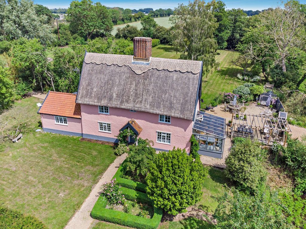 Property photo 1 of 28 Perkins Farm