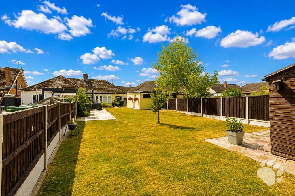 Property photo 1 of 25 Garden