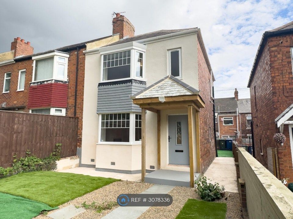 Property photo 1 of 28