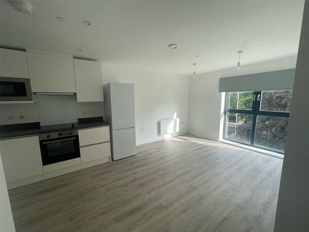 Property photo 3 of 9 Picture No. 01