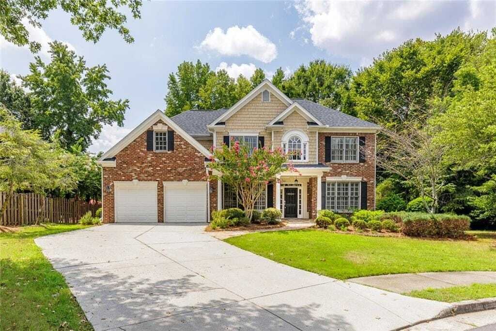 Property photo 1 of 31