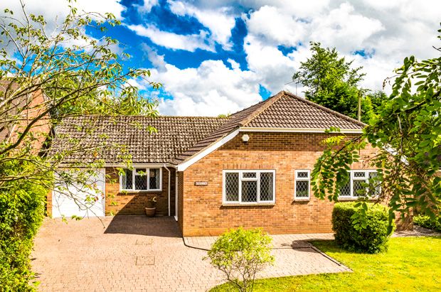 Property photo 1 of 16