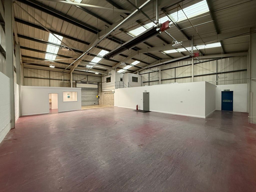 Property photo 3 of 10 Photo 3