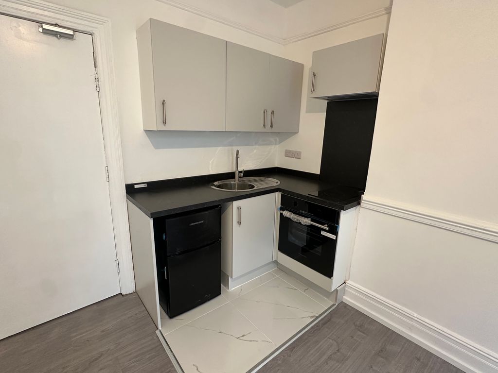 Property photo 2 of 4 Img_1774