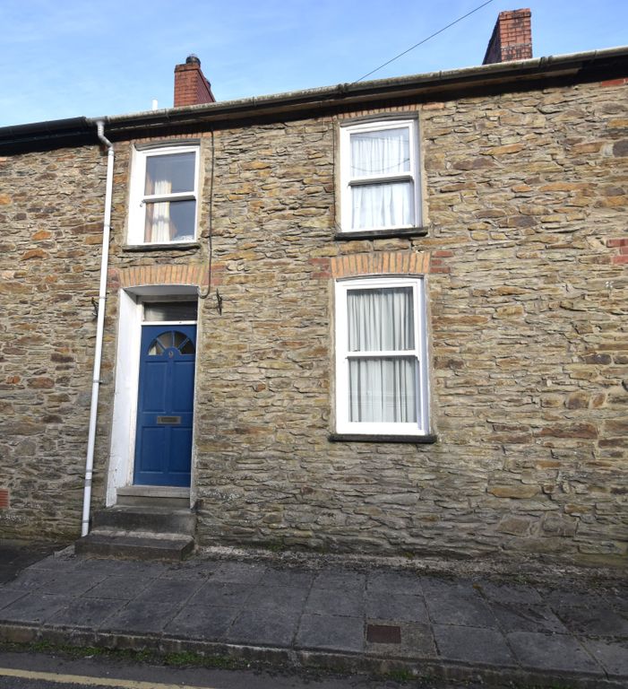 Property photo 1 of 11