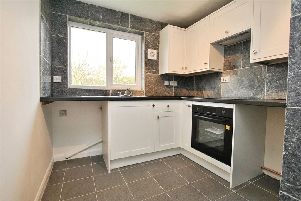 Property photo 2 of 5 Picture No. 04