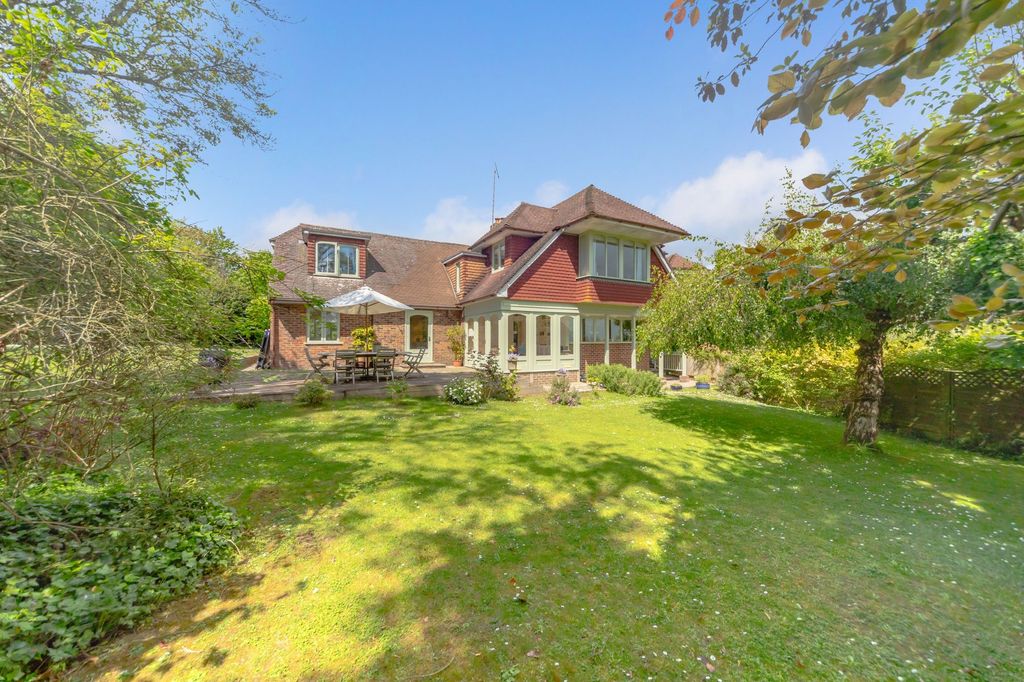 Property photo 1 of 23