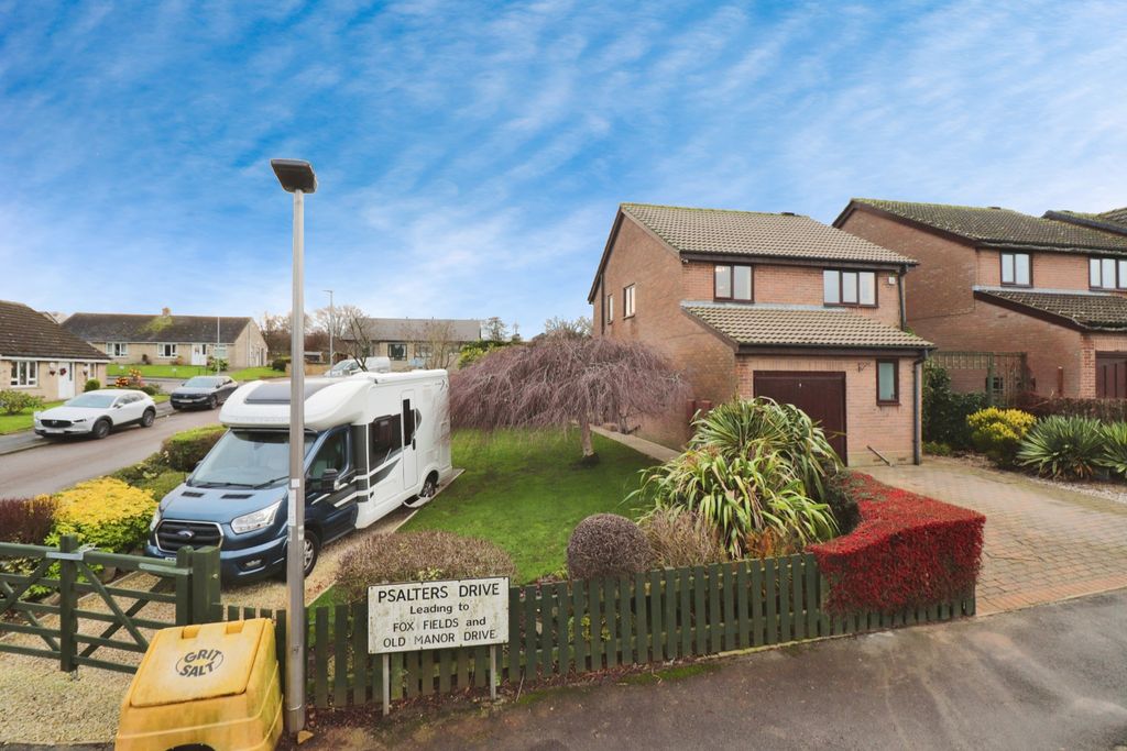 Property photo 2 of 15