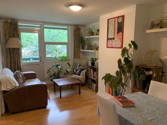 Property photo 2 of 8 602.Jpg