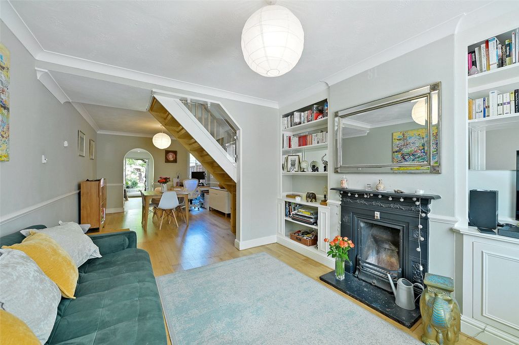 Property photo 3 of 10 Picture No. 04