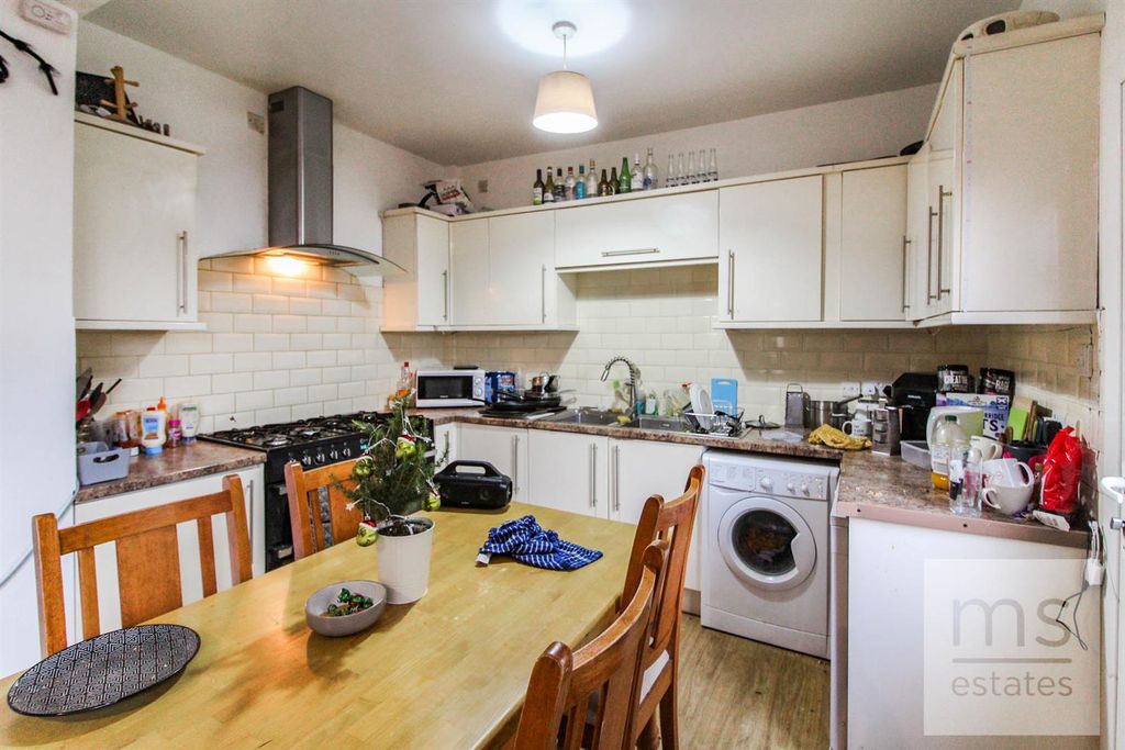 Property photo 3 of 20 Img_9669.Jpg