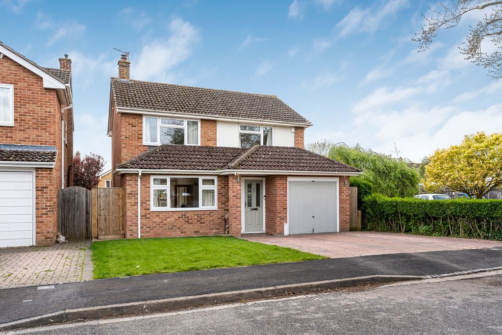 Property photo 1 of 15