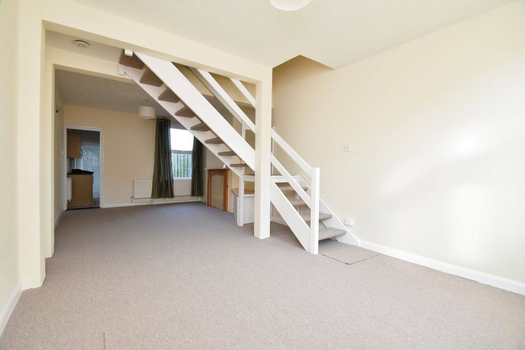 Property photo 3 of 9 Picture No. 01