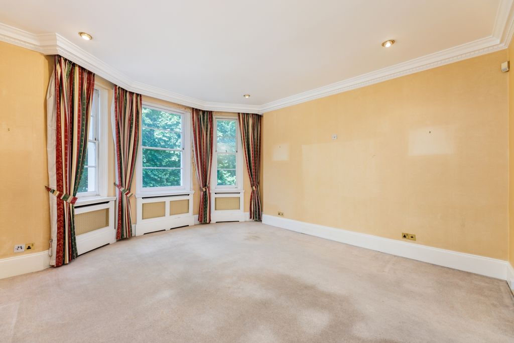 Property photo 2 of 14 Reception Room (2)
