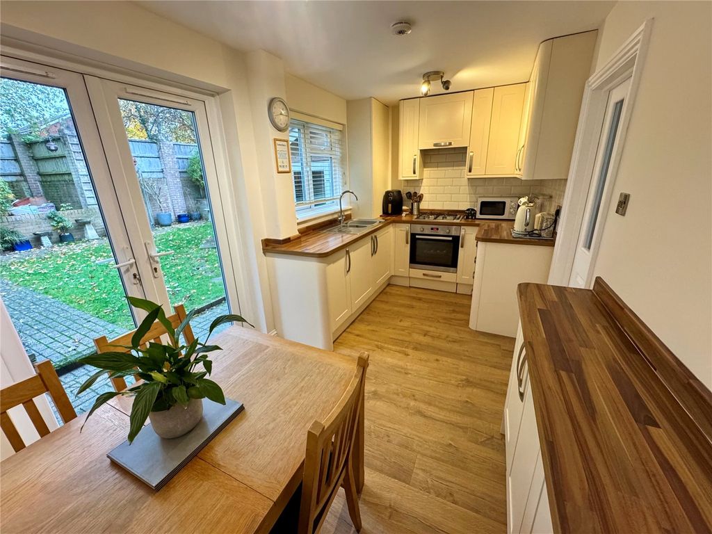 Property photo 2 of 14 Kitchen/Diner