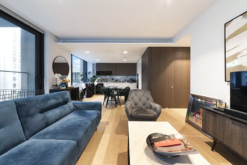 Property photo 3 of 13 30 Casson Square