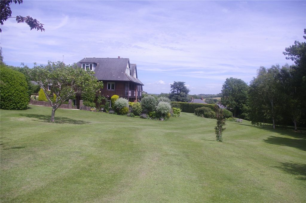 Property photo 1 of 31 Picture No. 65