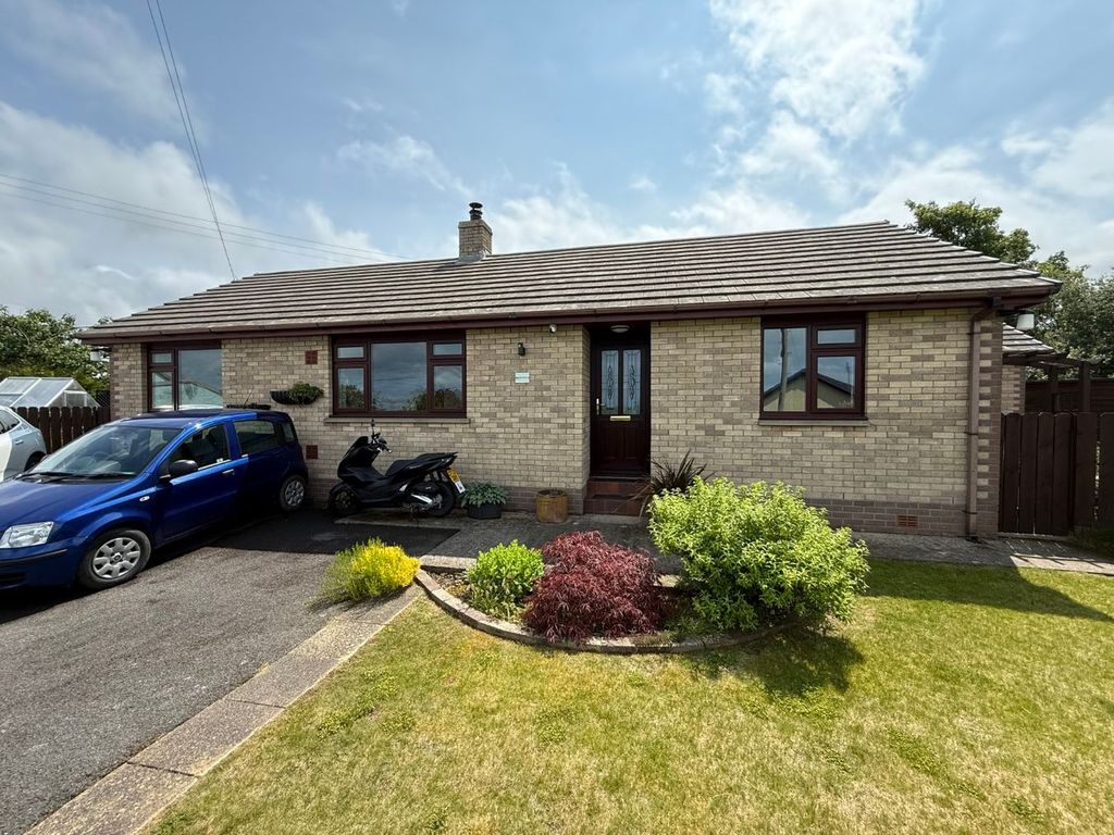 Property photo 2 of 48
