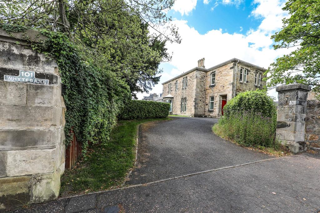 Property photo 1 of 23 U