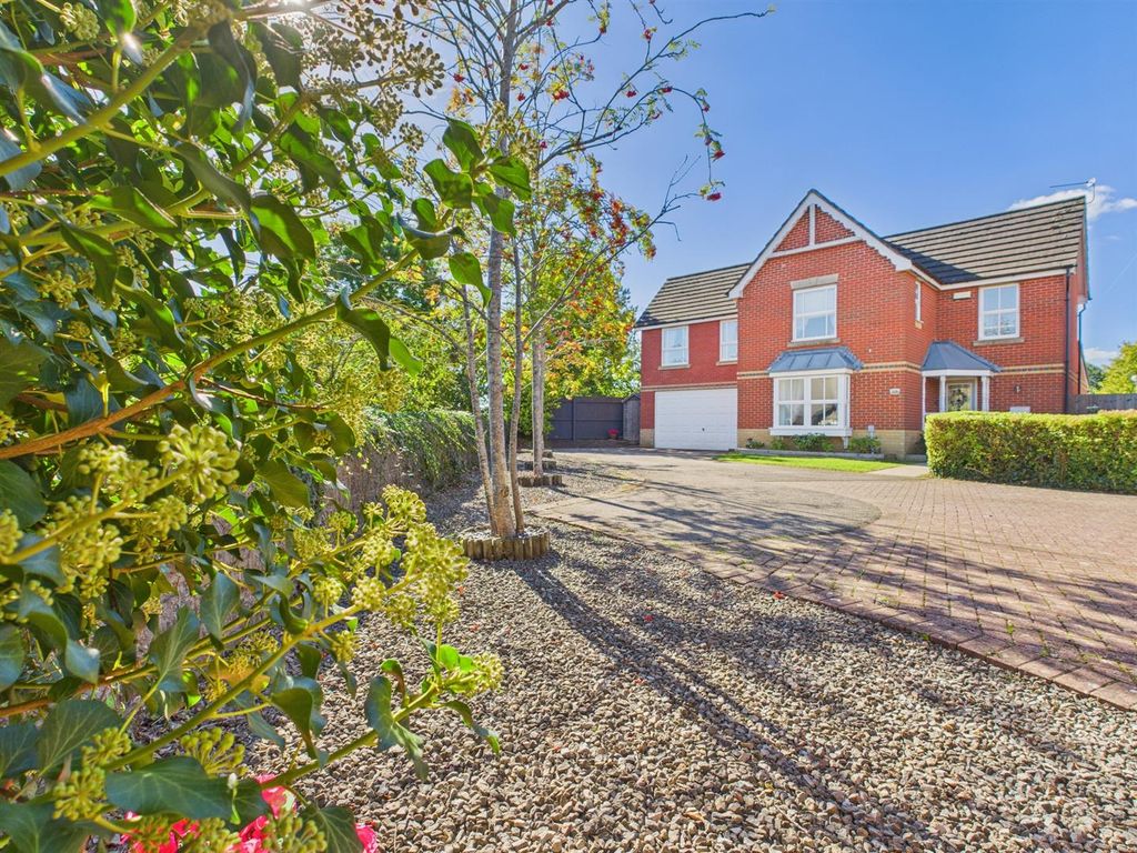 Property photo 1 of 25 16.Jpg