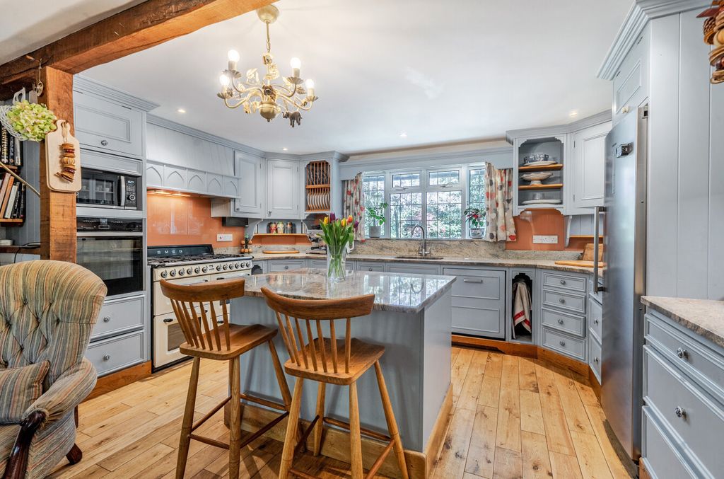 Property photo 3 of 20 1450099-2-69F21Ab...