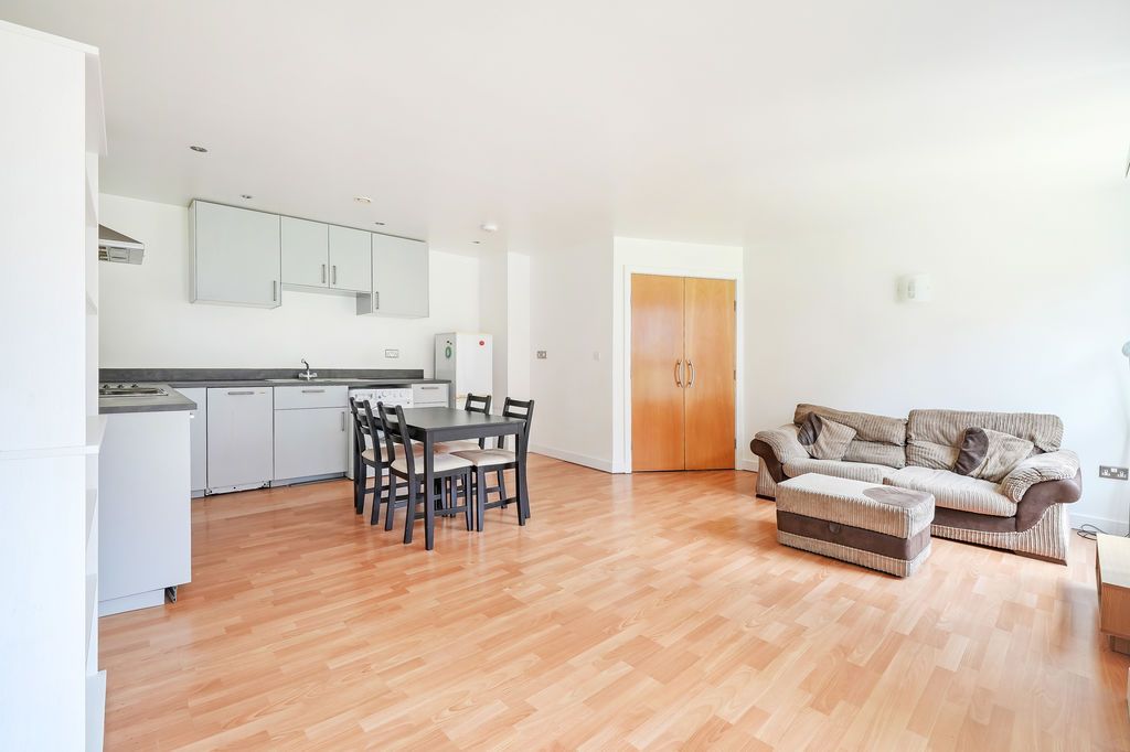 Property photo 2 of 23 Open Plan Living / Dining / Kitchen