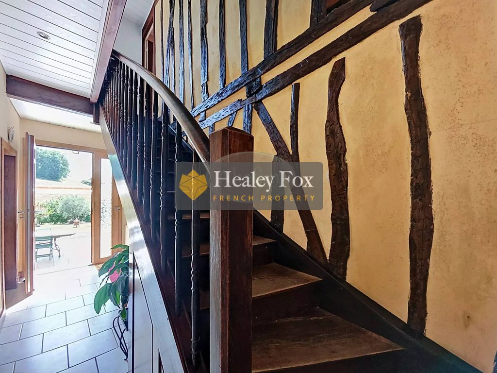 Property photo 3 of 34 4829762c1Fc0d629B2164034Ed8151F0