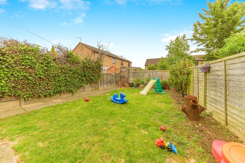 Property photo 2 of 15 Front