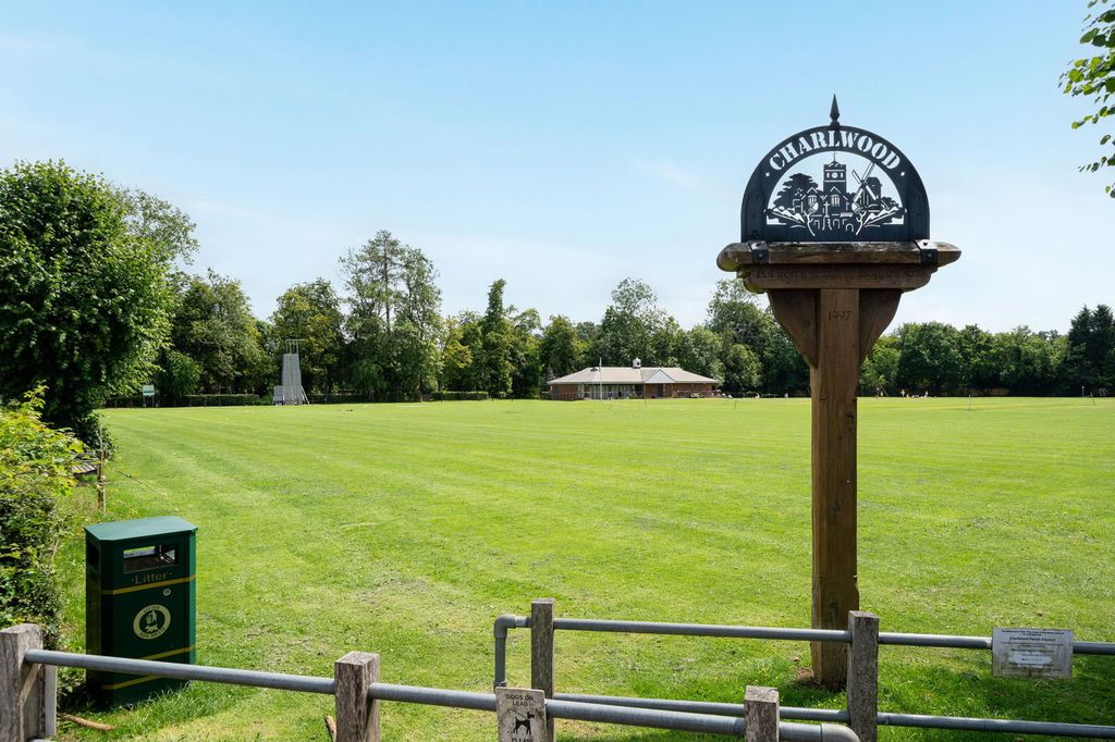 Property photo 2 of 23