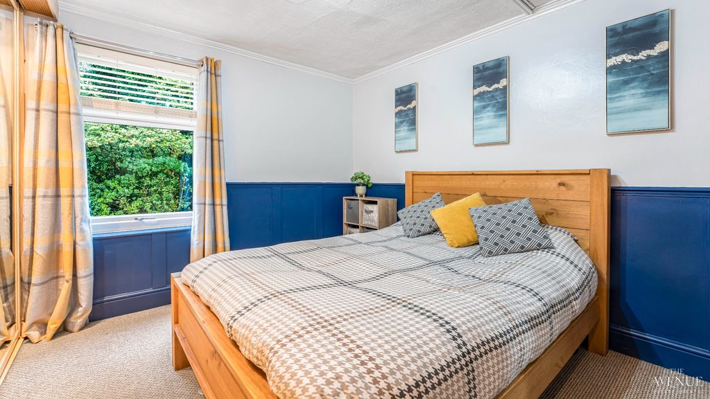 Property photo 3 of 20 3986747