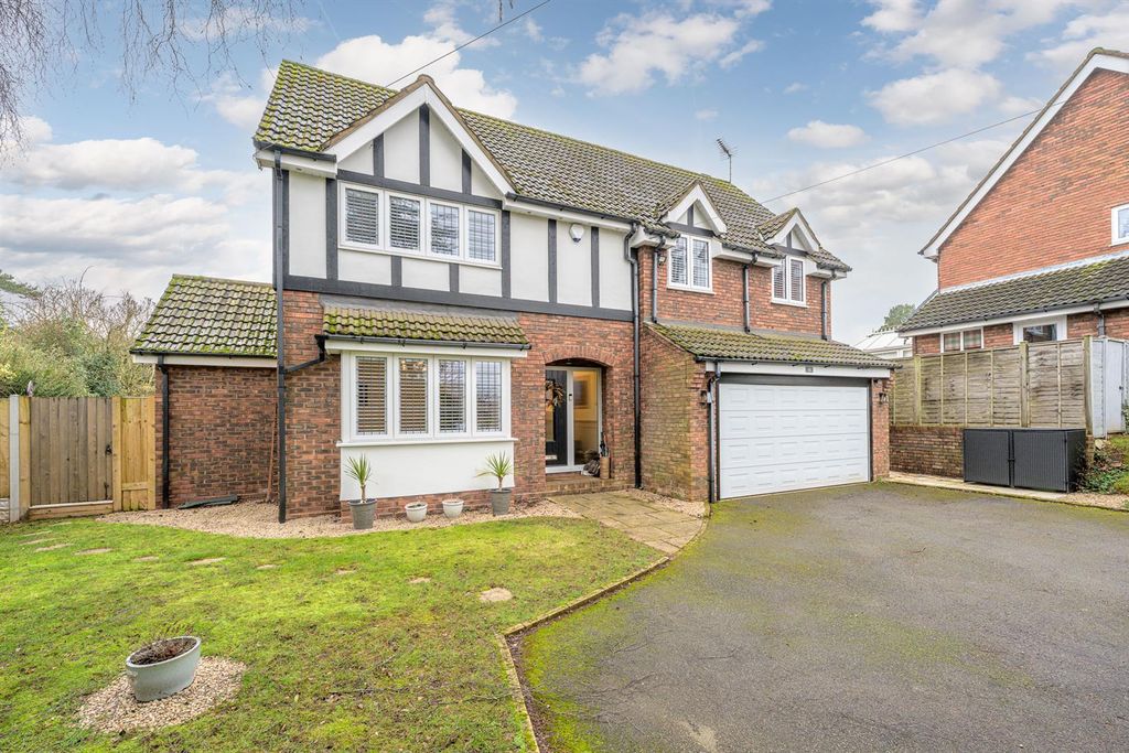 Property photo 1 of 39