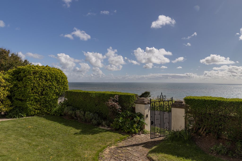 Property photo 2 of 38 339543 - Inigo_North_Foreland_Grange_Broadstairs_Ct10_3Qy_Garden_Studio-6.Jpg