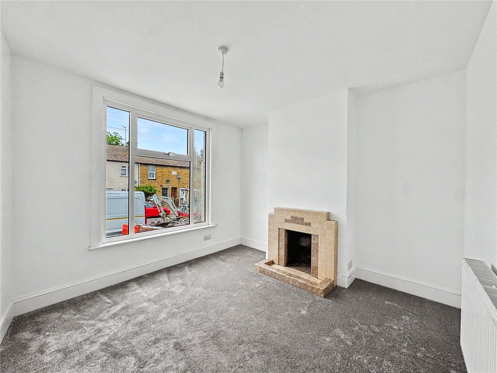Property photo 3 of 15 Picture No. 19