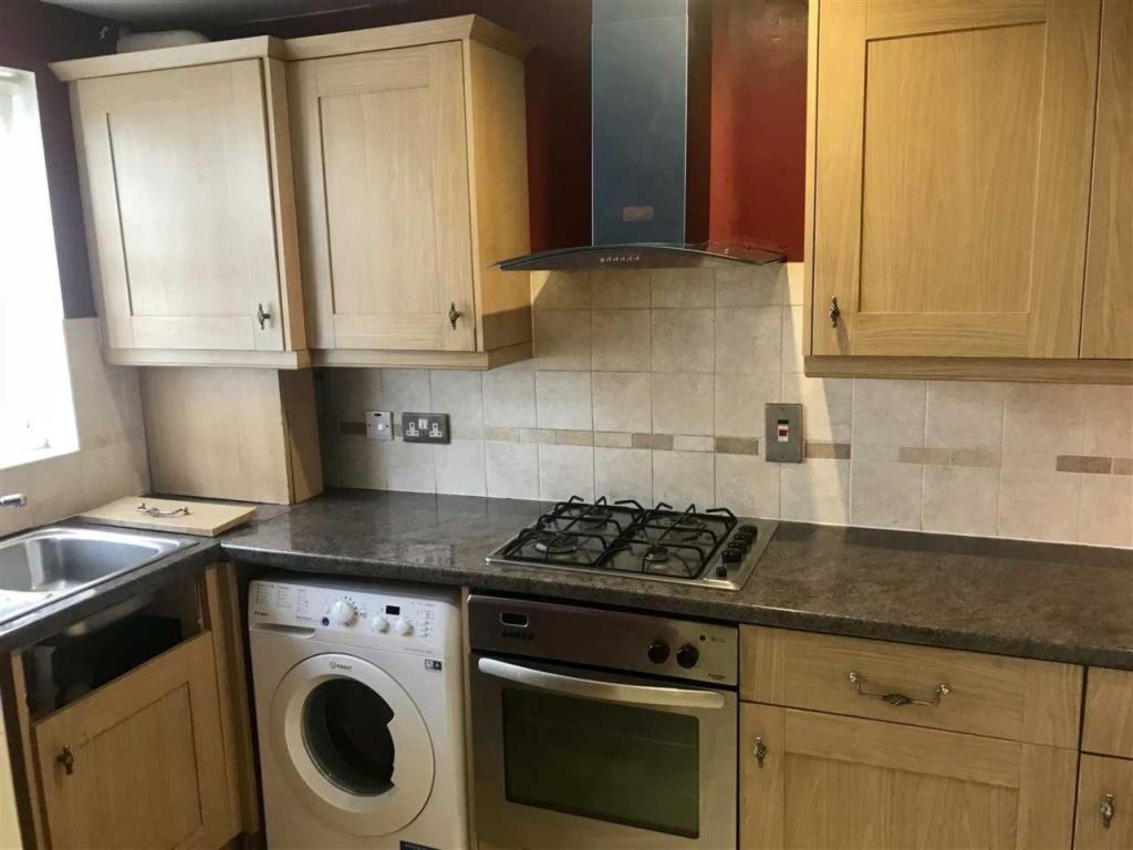 Property photo 3 of 14