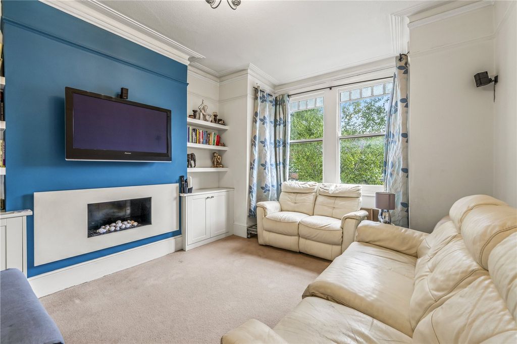 Property photo 2 of 11 Picture No. 11