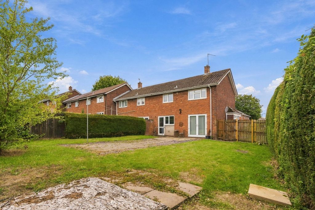 Property photo 2 of 15