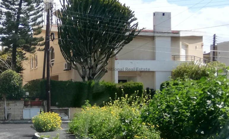 Property photo 3 of 10