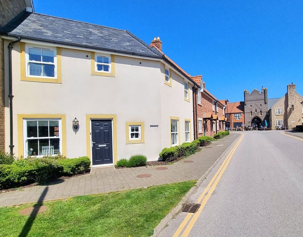 Property photo 1 of 16 Front