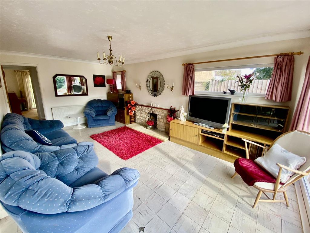 Property photo 3 of 12 Img_3686.Jpg