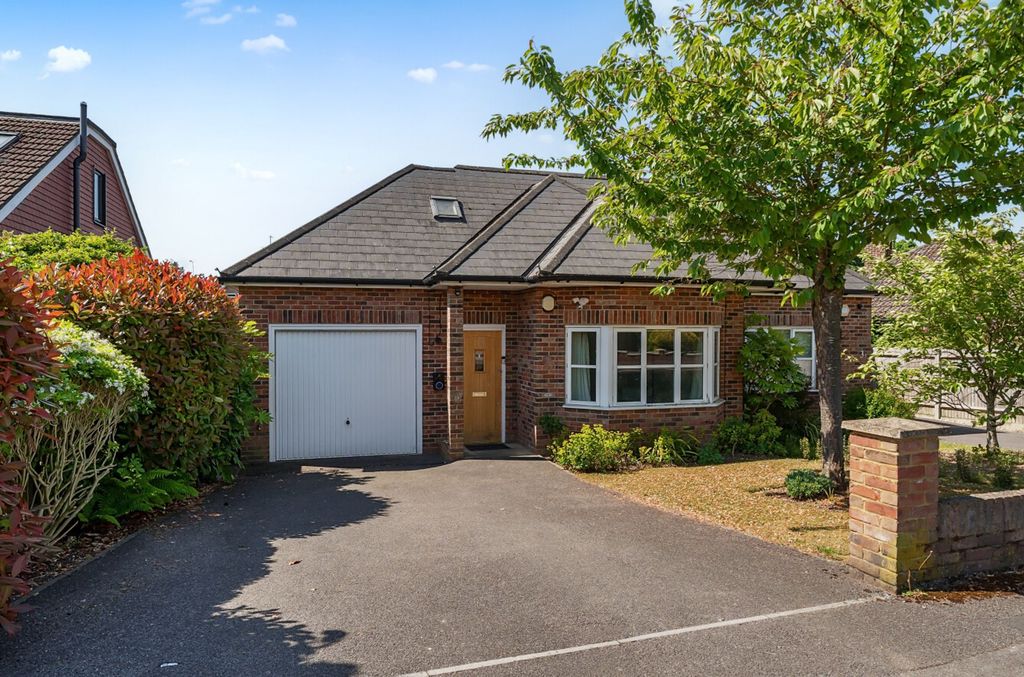Property photo 1 of 12 Sycamore Drive