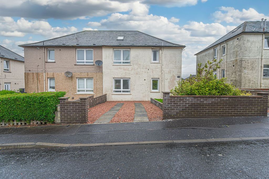 Property photo 1 of 28