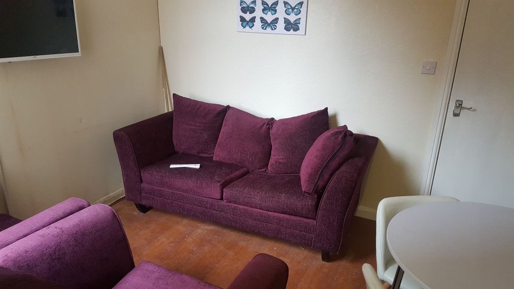 Property photo 2 of 5