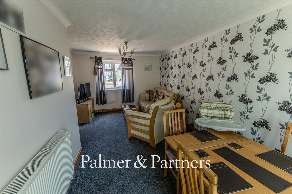 Property photo 2 of 22 Picture No. 04